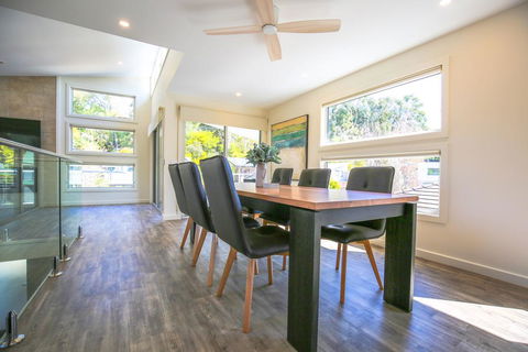 A Pear Tree Loft - Nambucca Heads Accommodation 0