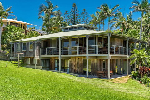 A PERFECT STAY - Cape Breeze - Nambucca Heads Accommodation 1