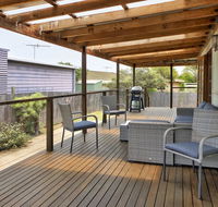 A Reel Teal - Nambucca Heads Accommodation