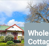 Abelia Cottages SPA LAKESIDE COTTAGE NO 1 - Nambucca Heads Accommodation