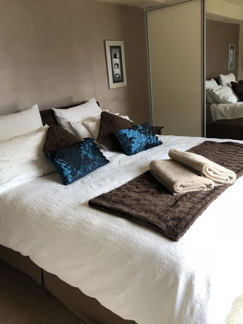 About Time Retreats- Studio Seven - Nambucca Heads Accommodation 3