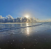 ABSOLUTE BEACH FRONT MACKAY - Comfort Resort Blue Pacific - Nambucca Heads Accommodation