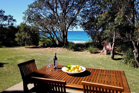 Absolute Beachfront Mollymook - Nambucca Heads Accommodation 1