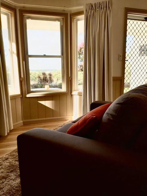 Accommodation Creek Cottages & Sundown View Suites - Nambucca Heads Accommodation 3