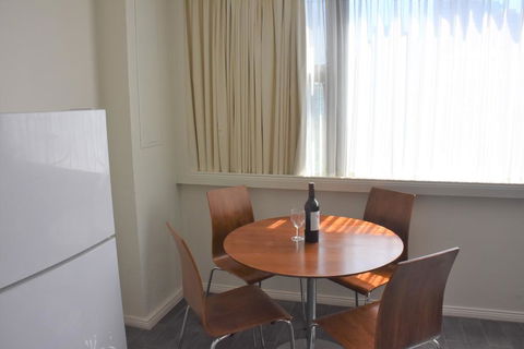 Accommodation Sydney City Centre - Hyde Park Plaza Park View College Street Studio Apartment - Nambucca Heads Accommodation 1