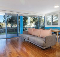 Across the road from the beach - Nambucca Heads Accommodation