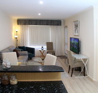 ADELAIDE CBD APARTMENT - 3BR 2BATH  CARPARK - Nambucca Heads Accommodation