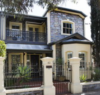 Adelaide Mackinnon - Nambucca Heads Accommodation