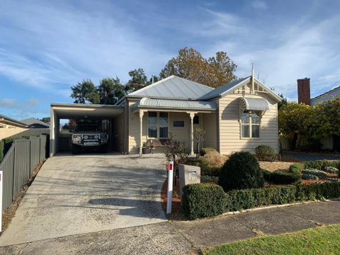 Elmsford Cottage - Nambucca Heads Accommodation 0