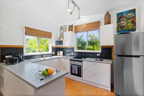 Enchanted Garden Cottage With Bikes And Air Con - Nambucca Heads Accommodation 1