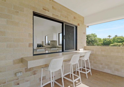 ESCAPE WITH A VIEW - Nambucca Heads Accommodation 4