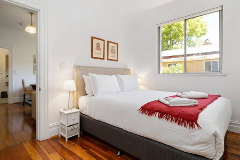 Executive Esperanza - Stay In A Victorian Manor - Nambucca Heads Accommodation 2