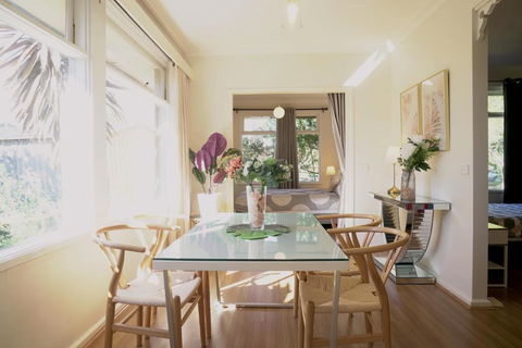 Family Home In Prime Location Melbourne - Nambucca Heads Accommodation 0
