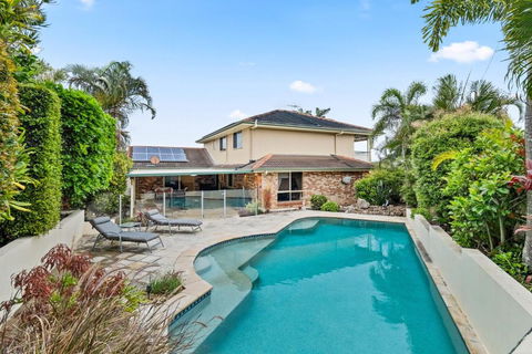 Family-Friendly 5-Bed Close To The Coast & Airport - Nambucca Heads Accommodation 0