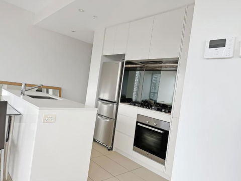 G901S - Bright Zetland Escape With City Views - Nambucca Heads Accommodation 3