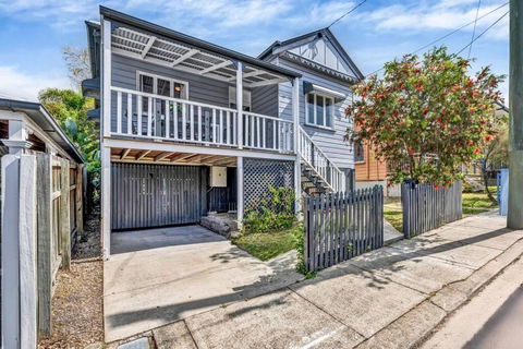 Gabba Central 2 Separate Homes 1 Block 6 Bdrms - Nambucca Heads Accommodation 0