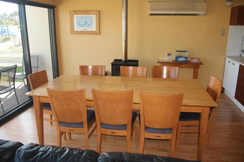 Gabbadah Beach House - Nambucca Heads Accommodation 3