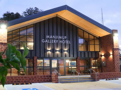 Gallery Hotel Manjimup - Nambucca Heads Accommodation 0