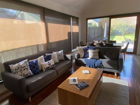 GALWAY COTTAGE - Nambucca Heads Accommodation 0