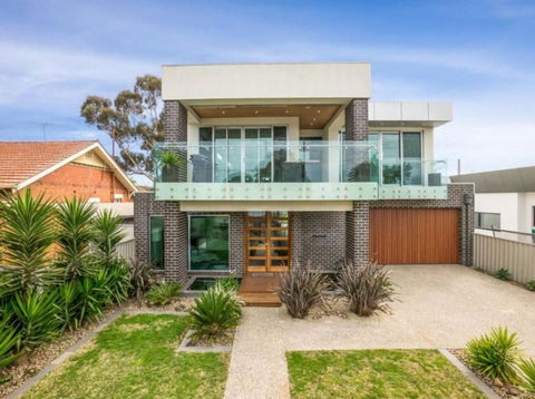 Geelong Luxury Beach K Villa - Nambucca Heads Accommodation 0