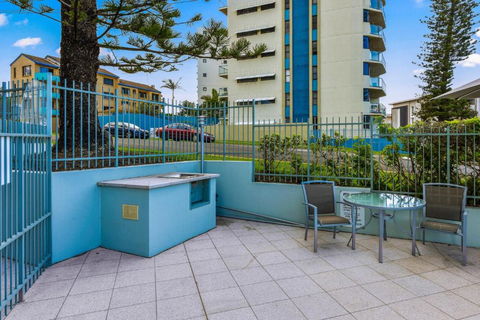 Gena Apartments Unit 12 Kings Beach QLD - Nambucca Heads Accommodation 3