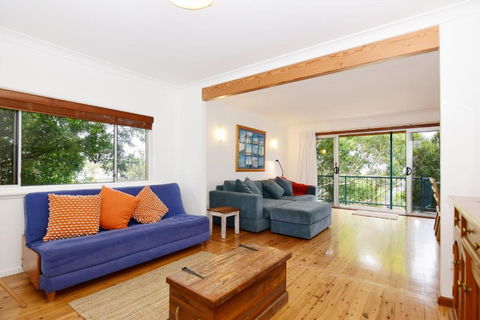 GERR14C - Salty Dog - Nambucca Heads Accommodation 0