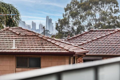 GLAD3 Gladesville Getaway Bright & Contemporary - Nambucca Heads Accommodation 1