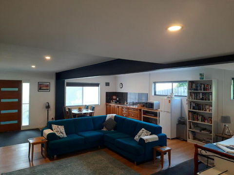 GOLDFIELDS STUDIO APARTMENT, Beaconsfield - Fully Self-contained, Air-conditioning - Nambucca Heads Accommodation 2