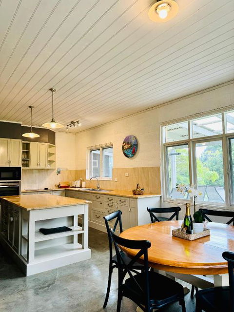 GORGE Chocolates Farmhouse - Nambucca Heads Accommodation 1