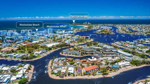 HACIENDA- CANAL VIEWS AND COMFORT - Nambucca Heads Accommodation 0