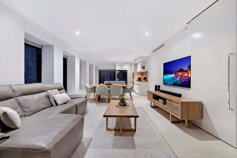 GUARANTEED OCEAN VIEW - Level 16 And Up - Soul Surfers Paradise - Self Contained &Privately Managed - Nambucca Heads Accommodation 2