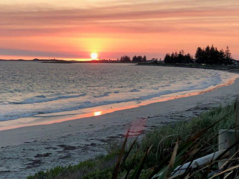 Hello House - Nambucca Heads Accommodation 0