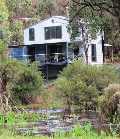 Hidden Grove Retreat - Nambucca Heads Accommodation 0