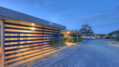 Hilldrop Motor Inn - Nambucca Heads Accommodation 2