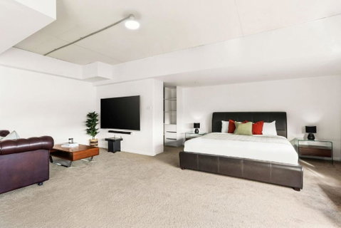 Inner West Delight L Studio By St Peters Station - Nambucca Heads Accommodation 2