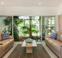 Adelphi Waterfront 2 Bedroom Ground Floor Home - Nambucca Heads Accommodation