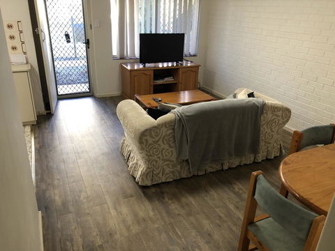 Affordable Comfortable Inglewood Apartment+Pool - Nambucca Heads Accommodation 1