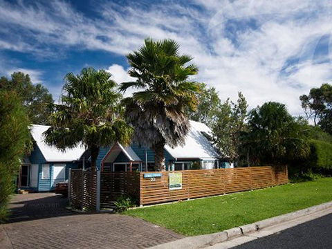 Affordable Twin Peaks 2 - Nambucca Heads Accommodation 0