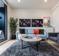 Air Conditioned One Bedroom with Pool Close To CBD - Nambucca Heads Accommodation