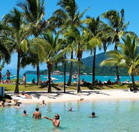 Airlie Beach Magnums - Nambucca Heads Accommodation