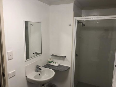 Airlie Waterfront Accommodation - Nambucca Heads Accommodation 3