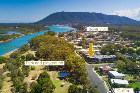 Ait Shona - Happy Place. Apt 10 Haven On The Park - Nambucca Heads Accommodation 3