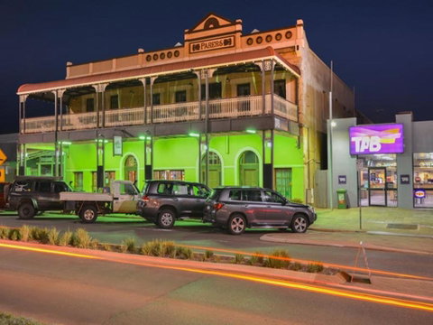 Albion Hotel - Nambucca Heads Accommodation 1