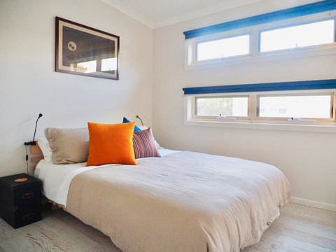 Alice's Palace, 2-minute Walk To Lifeguard Patrolled Surf Beach - Nambucca Heads Accommodation 3