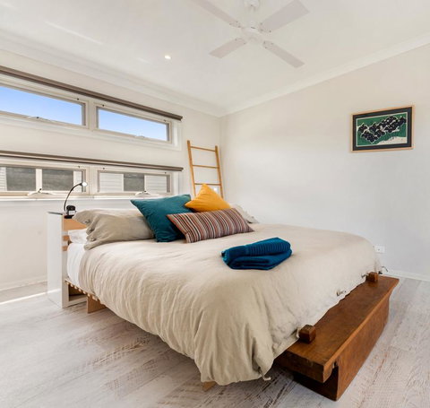 Alice's Palace, 2-minute Walk To Lifeguard Patrolled Surf Beach - Nambucca Heads Accommodation 0