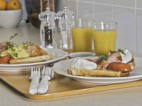 Almare Tourist Motel - Nambucca Heads Accommodation 0