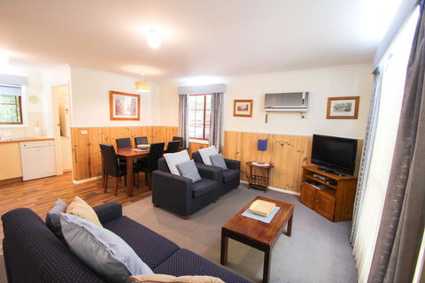 Amber Cottage - Nambucca Heads Accommodation 3