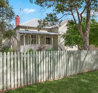 Ambiente Cottage - Pet and Family Friendly - Nambucca Heads Accommodation