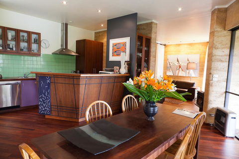 Anagama House & Studio - Nambucca Heads Accommodation 0