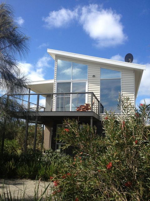 Anchors Beach House - Nambucca Heads Accommodation 3